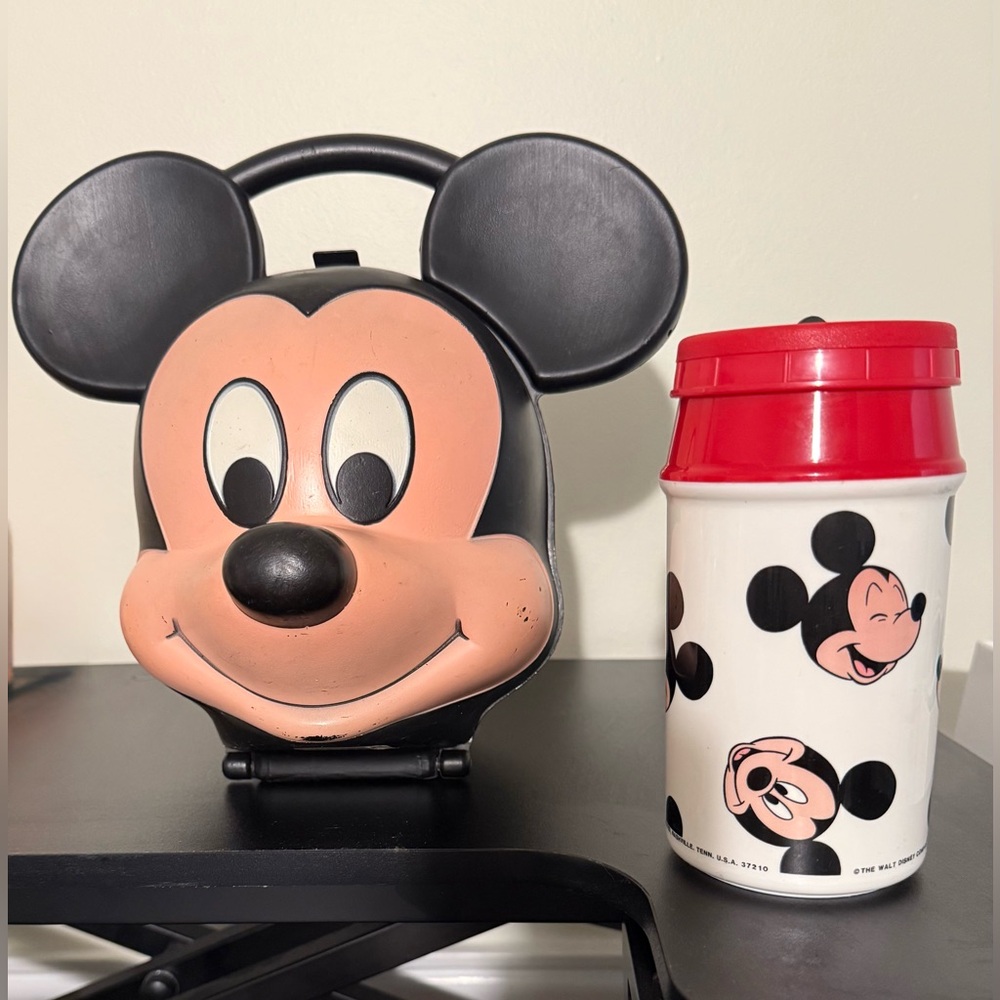 Aladdin Walt Disney Mickey Mouse Head Lunchbox with Thermos Made in USA